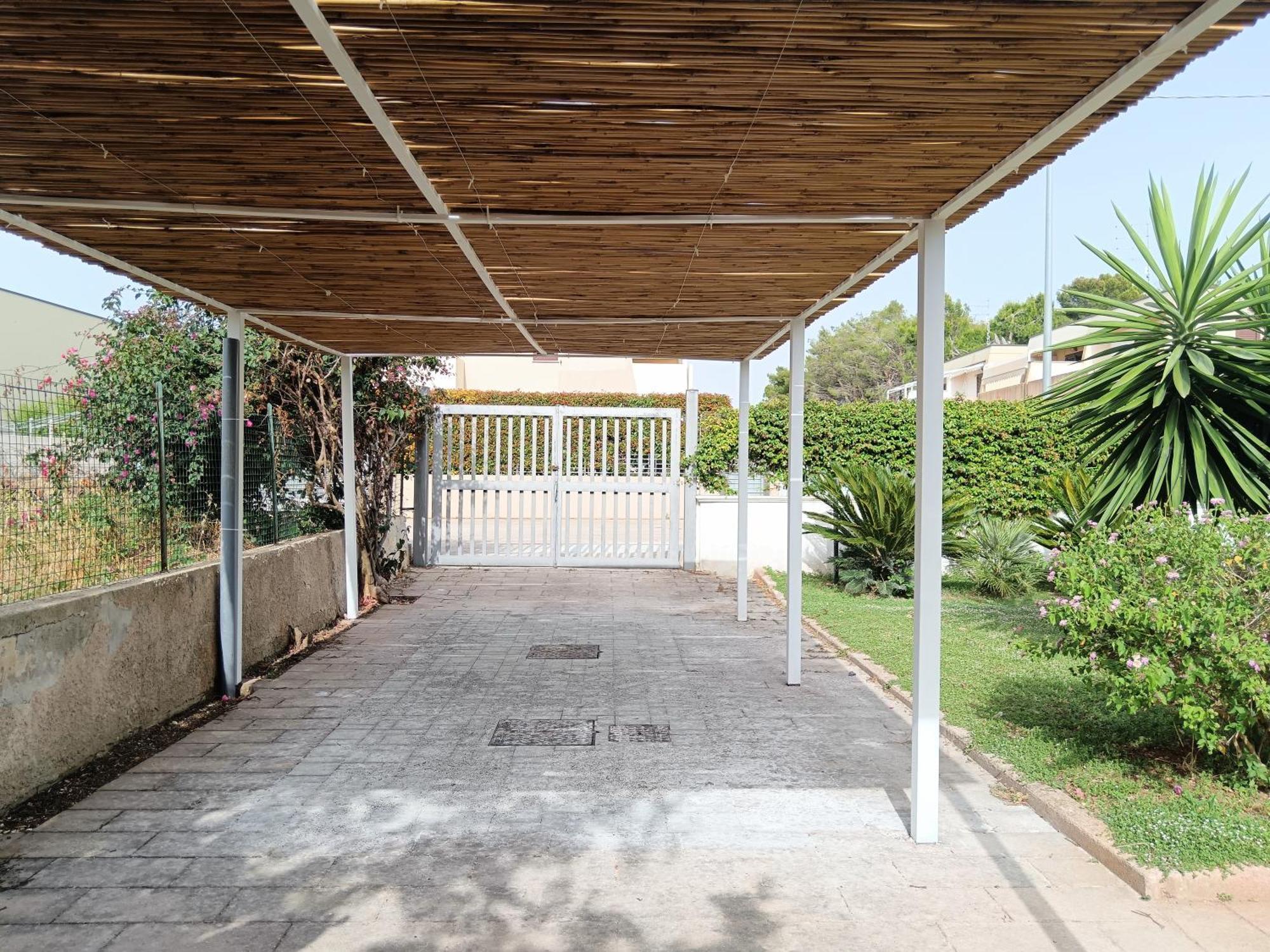 Terra dei Plautii Villa Pulsano Exterior foto